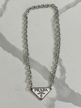 Load image into Gallery viewer, The Chloe Necklace