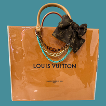 Load image into Gallery viewer, The Elle Handbag