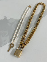 Load image into Gallery viewer, The Alyssa Necklace