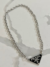 Load image into Gallery viewer, The Claire Necklace