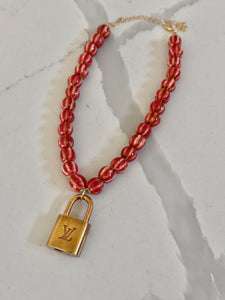 The Elizabeth Necklace