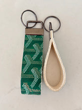 Load image into Gallery viewer, The Naomi Keychain