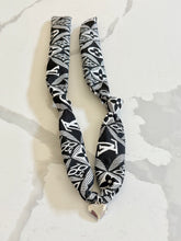 Load image into Gallery viewer, The Elizabeth Necklace