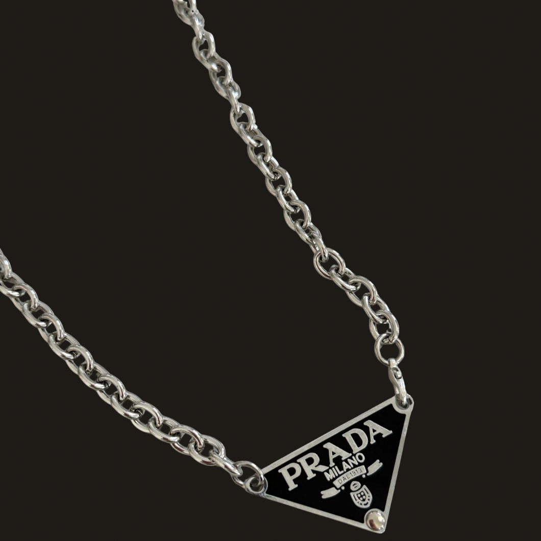 The Claire Necklace