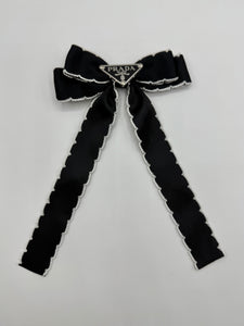 The Poppy Bow
