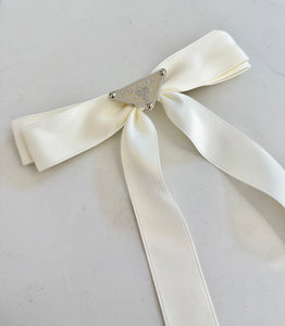 The Poppy Bow