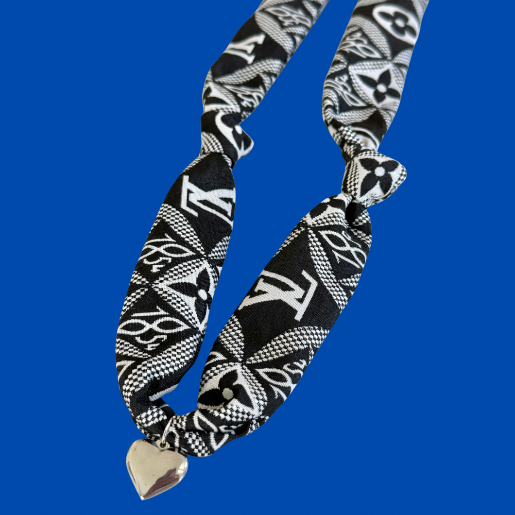 The Elizabeth Necklace