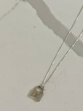 Load image into Gallery viewer, The Brooke Necklace