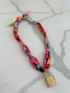 The Bella Necklace
