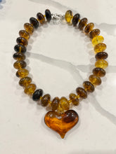 Load image into Gallery viewer, The Andrea Necklace