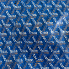 Load image into Gallery viewer, The Katie Keychain