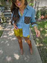 Load image into Gallery viewer, The Valerie Shirt