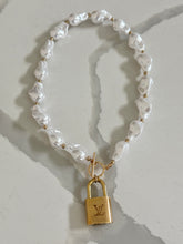 Load image into Gallery viewer, The Layla Necklace