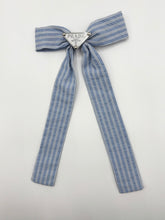 Load image into Gallery viewer, The Poppy Linen Bow