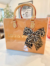 Load image into Gallery viewer, The Elle Handbag