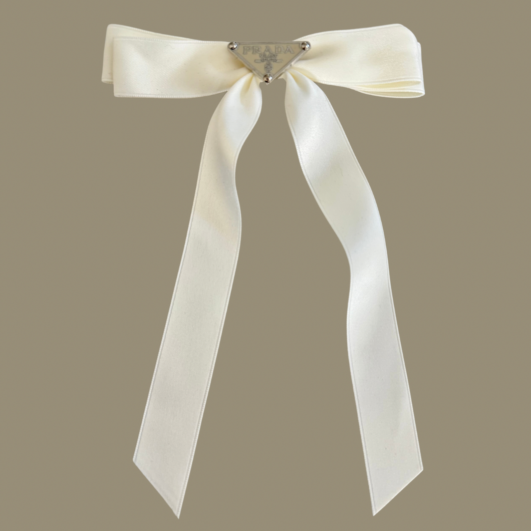 The Poppy Bow