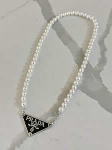 The Poppy Necklace