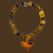Load image into Gallery viewer, The Andrea Necklace