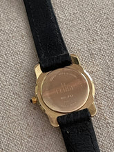 Load image into Gallery viewer, Vintage Leather Band Watch