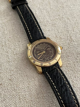 Load image into Gallery viewer, Vintage Leather Band Watch
