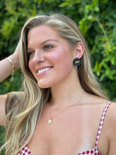 Load image into Gallery viewer, The Kristin Earring