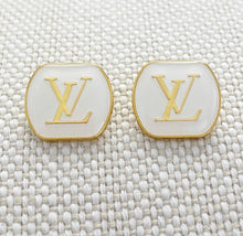 Load image into Gallery viewer, The Lou Stud Earring