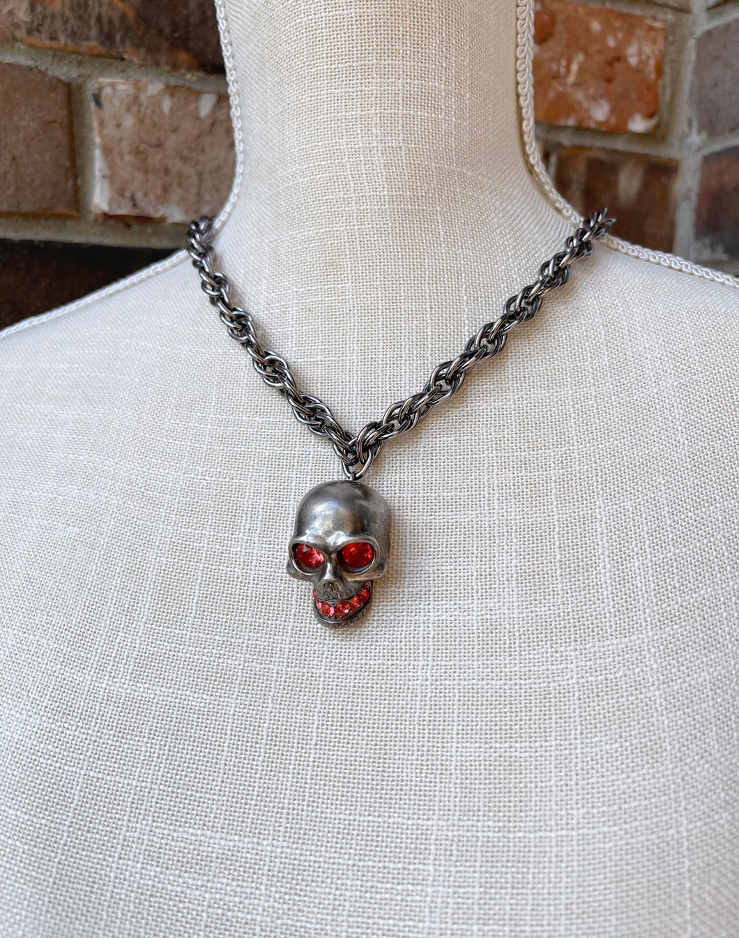 The Joanna Necklace