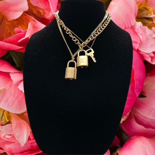 Load image into Gallery viewer, The Lillith Necklace